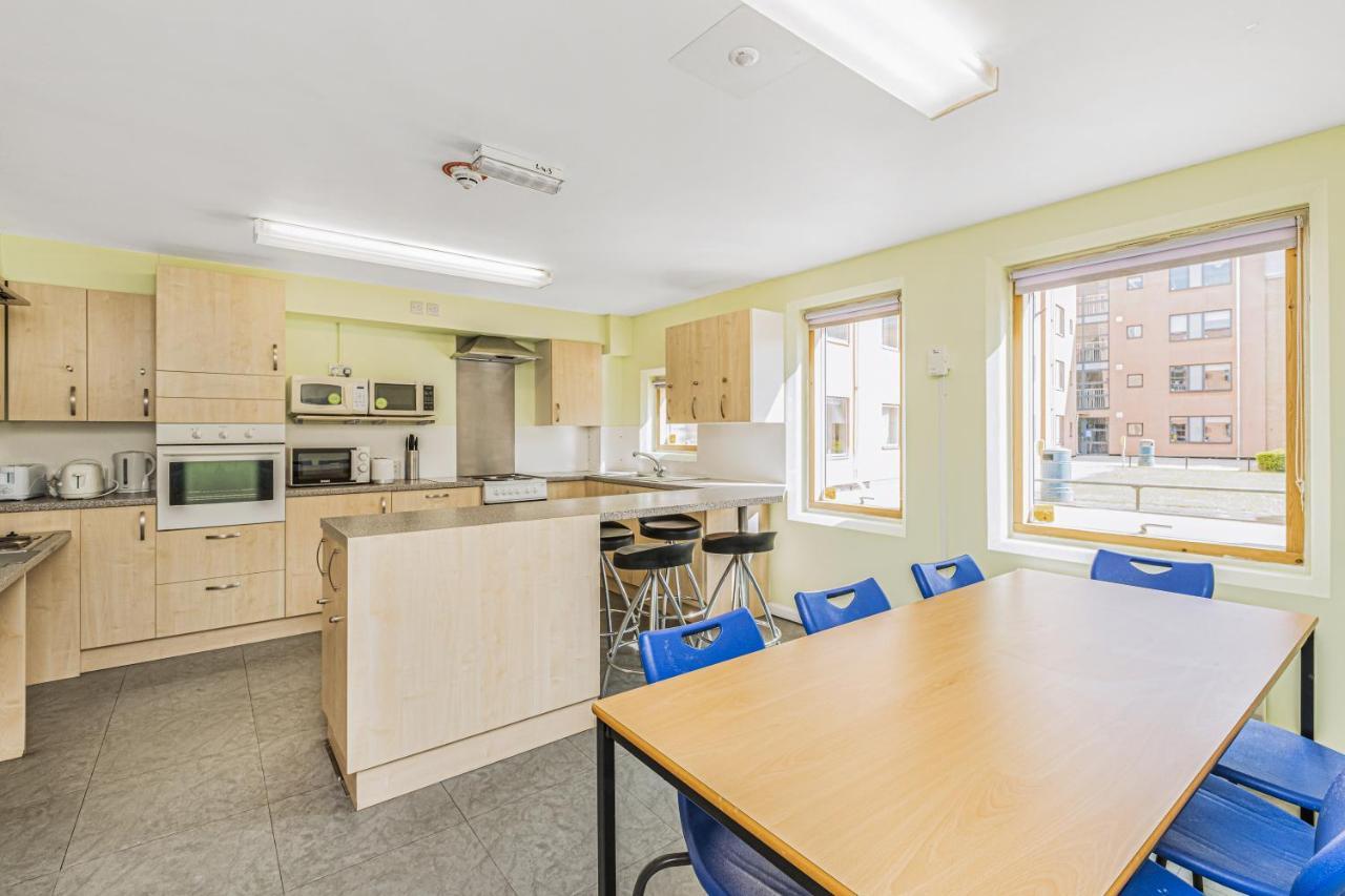 Vibrant Ensuite Rooms, Hatfield - Sk 외부 사진